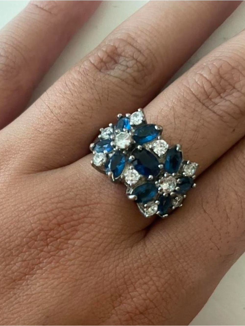 Elegant Blue Sapphire and Diamond Cluster Ring - Women Jewelry